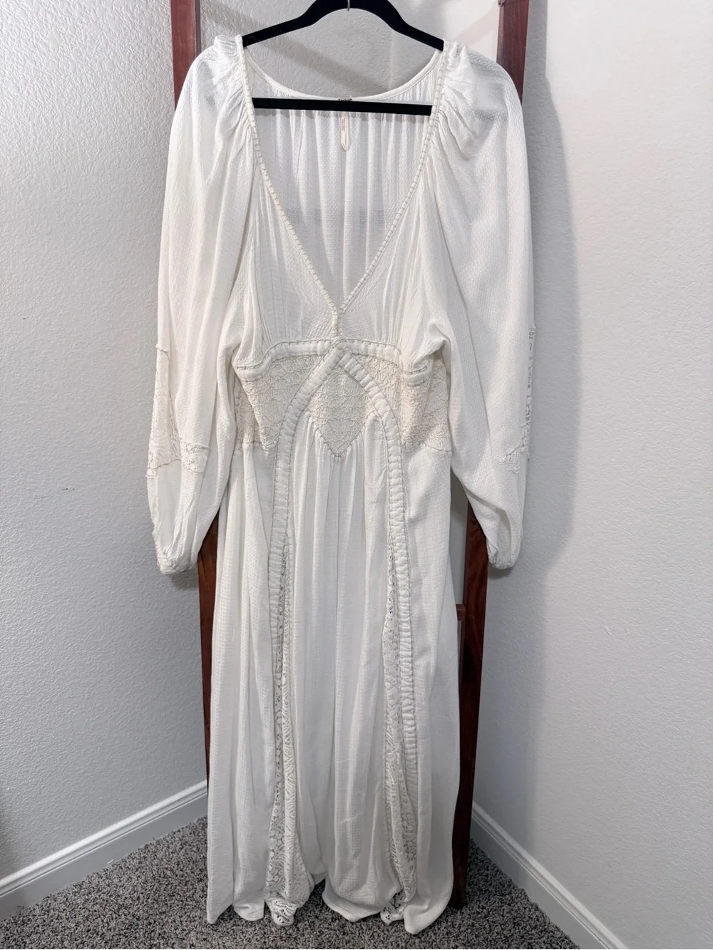 Free People Southwest Lace Cream Boho V-Neck Long Sleeve Maxi Dress Size LG